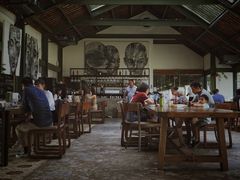 -喜洲吧·江畔老船厂·庭院餐厅(喜临院店)