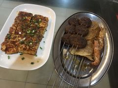 -小胡子烧烤(江汉路店)