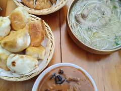 -方中山胡辣汤(成都首店)