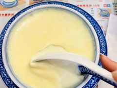 -广信牛奶甜品世家(台东店)