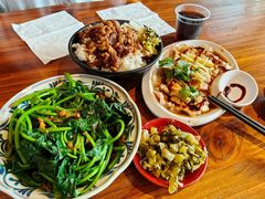 地瓜叶-大三元台湾鲁肉饭(沙井新桥店)