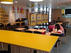 大堂-麦当劳(燕顺路店)