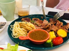 -丽莎沙拉轻食餐厅(国贸店)