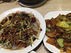 -六泰居·尔滨地标·东北菜(泰山路店)