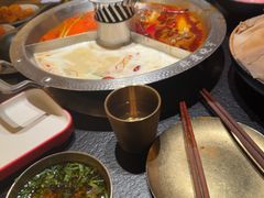 -晓宇重庆火锅(西安荟聚店)
