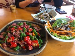 -民食香·腊排骨野生菌美食(木府店)