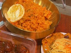 特色辣白菜炒饭-聚合鑫东北熏酱熟食麻辣面(长阳店)