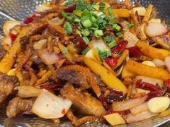-唐师傅湘西名菜馆(武陵路店)