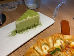 -必胜客(新中纬店)