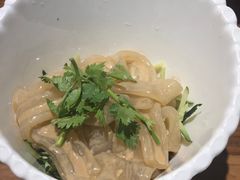 -东来菜馆•手抓海鲜家常菜•海鲜锅贴(鸽子窝店)