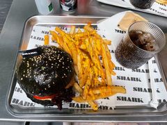 -shark burger·鲨鱼汉堡(交子大道店)
