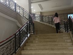 -复旦大学光华楼