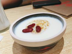 -叁煨蹄花·下饭盐帮菜(人民广场店)