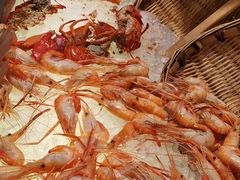 -大中华希尔顿酒店-念自助餐·嗨啤·小龙虾
