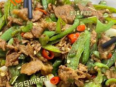 -湖南人家湘菜馆(镇江路店)