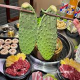 现在的烤肉店真的在玩一种很新的东西…