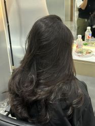 -Tloml salon