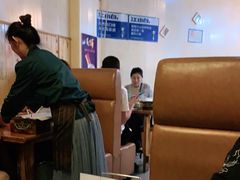 大堂-二红烧烤排骨串(麦岛店)