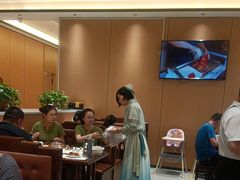 -梅利汴京烤鸭•开封豫菜地标店(东大街店)