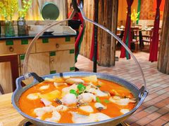 思茅酸汤鱼片-老滇山寨•云南特色菜•地方菜•民族风情歌舞表演(金碧店)