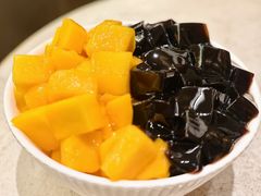 雪山白雪凉粉-小团圆糖水铺(襄阳南路店)