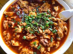 脑花烧豆腐-小杨翘脚牛肉