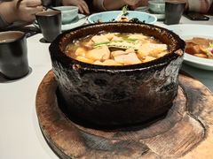 石锅豆腐-卯时·龙光雅宴·精致锡帮菜(惠山古镇店)
