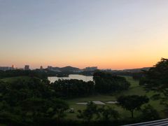 -深圳隐秀山居酒店