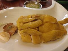 -食德喜·阳山鸡王食研基地