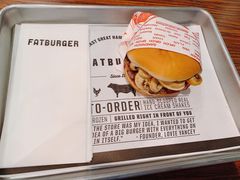 蘑菇牛肉汉堡-FATBURGER 特富客汉堡(外交公寓店)