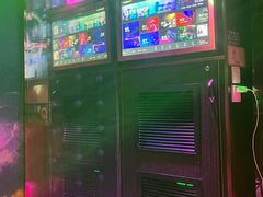-唱吧麦颂KTV(松江五龙商业广场店)