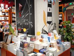 -西西弗书店&矢量咖啡(凯德晶萃广场店)