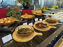 -圣丰索菲特·2 On 988 Café 自助餐厅