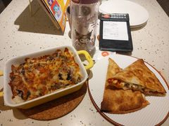 -必胜客(WOW中心城店)