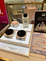 -奥伦纳素Erno Laszlo