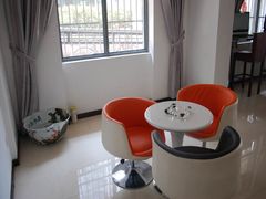 店内环境-壹捷汽车服务徐汇店(上海旗舰店·徐汇店)