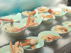 -雍容荟活帝王蟹活龙虾自助(苏宁旗舰店)