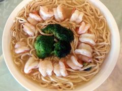 上汤伊面焖虾球-御满江海鲜酒家(洛溪新城店)