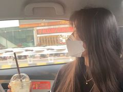 -星巴克臻选(济南万达店)