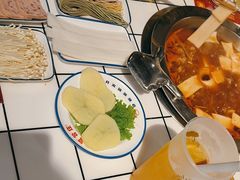 -贤合庄卤味火锅(济南泉城路店)