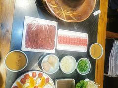 -南门四季铜锅涮肉(左家庄店)