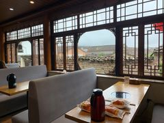 靠窗位-妈妈的味道(和顺古镇店)