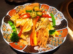 -铭牛烧肉·和牛海鲜自助(高新月牙湖店)
