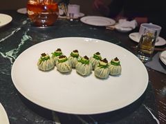 鱼子酱石榴包-甄御•海鲜新青岛菜(麦岛店)