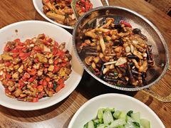 -八碗湘长沙市井菜(坡子街店)