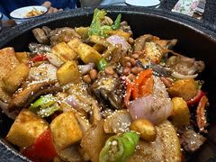 -老钟家烤羊排·敦伊阁清真餐厅胡羊焖饼