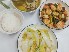 -悦芽照护月嫂+育儿嫂(杭州店)