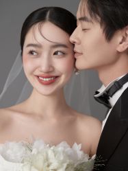 -苏菲雅婚纱摄影(环城南路店)