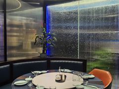 -湖畔鲁菜·二十年老字号餐厅(大明湖店)