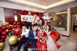 -童画全球婚纱艺术馆